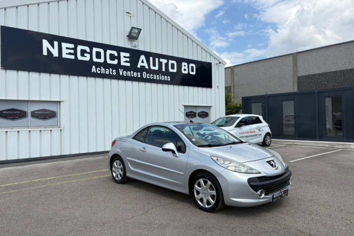 PEUGEOT 207 CC