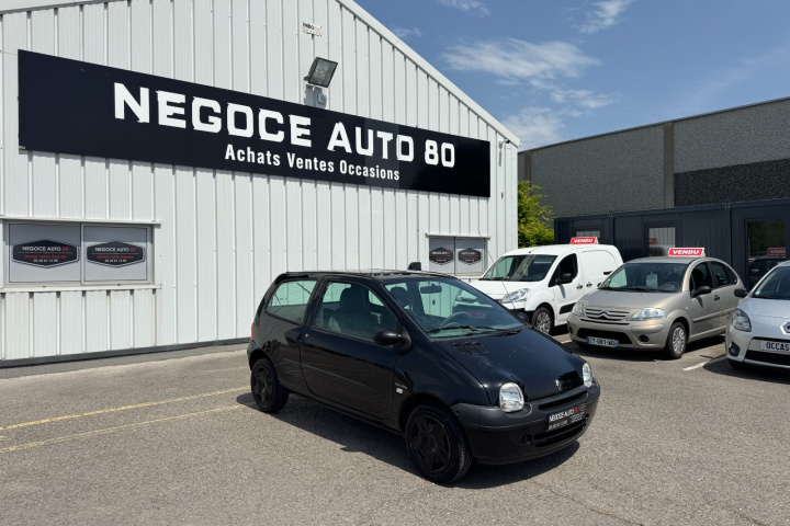 RENAULT TWINGO