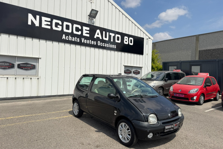RENAULT TWINGO