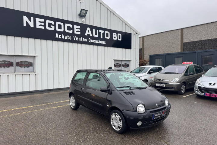 RENAULT TWINGO