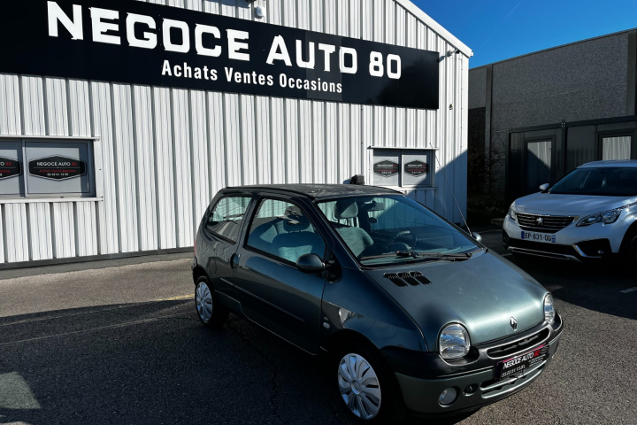 RENAULT TWINGO