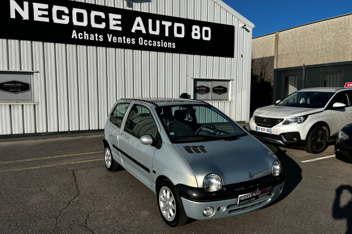 RENAULT TWINGO