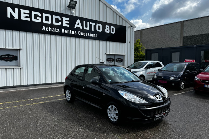 PEUGEOT 206+