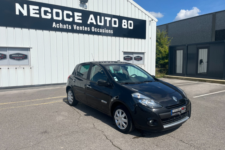 RENAULT CLIO III