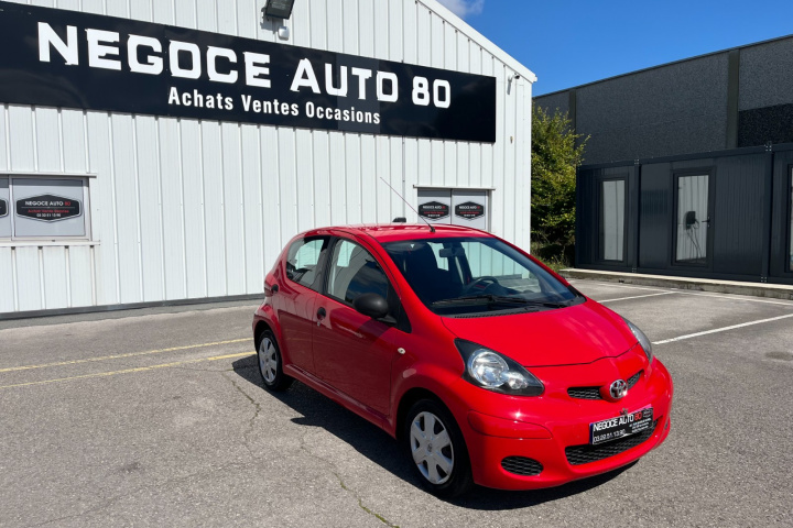 TOYOTA AYGO