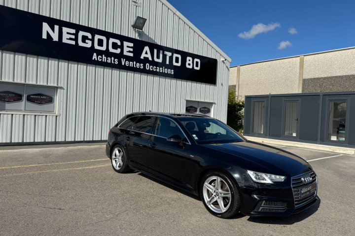 AUDI A4 AVANT