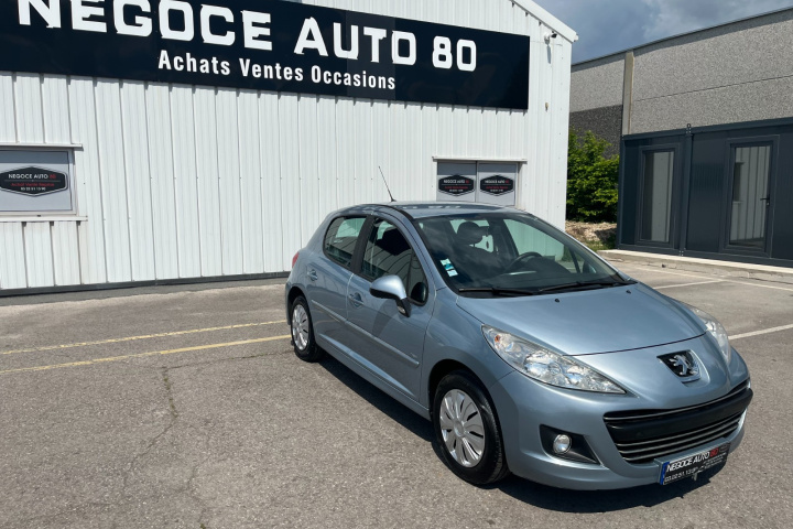 PEUGEOT 207