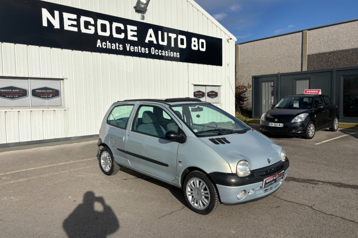 RENAULT TWINGO