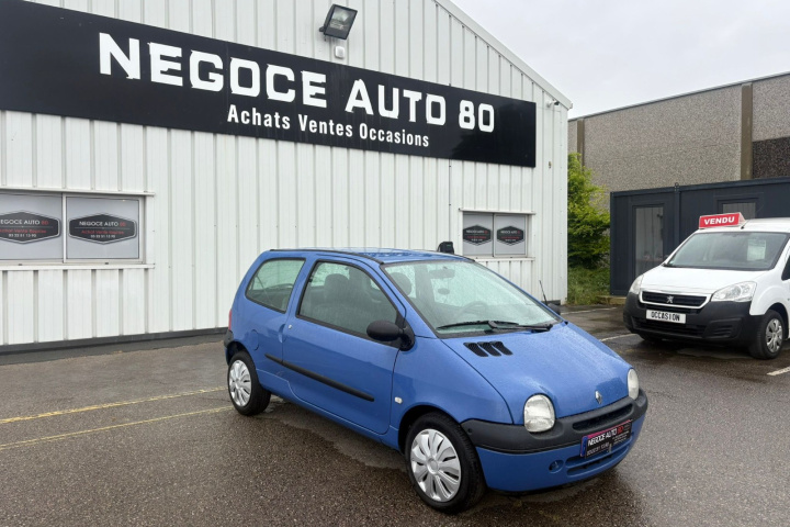 RENAULT TWINGO